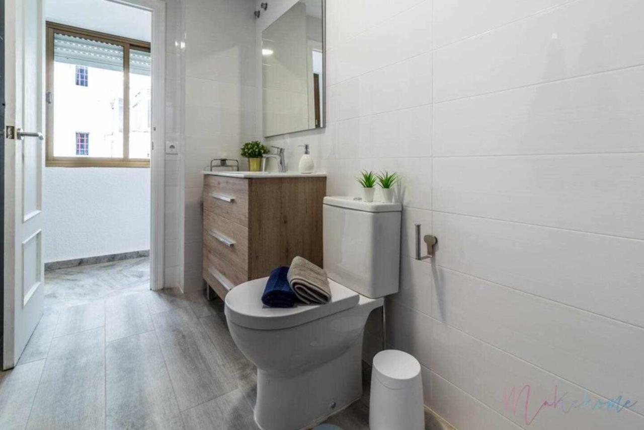 Apartamento Tranquilo En Pleno Centro Con Garaje Huelva Exteriör bild