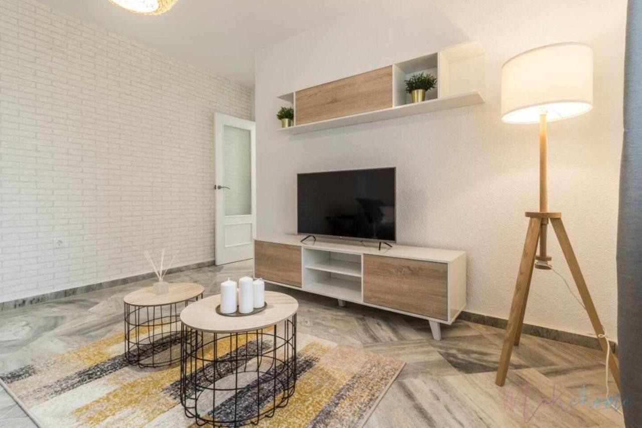Apartamento Tranquilo En Pleno Centro Con Garaje Huelva Exteriör bild