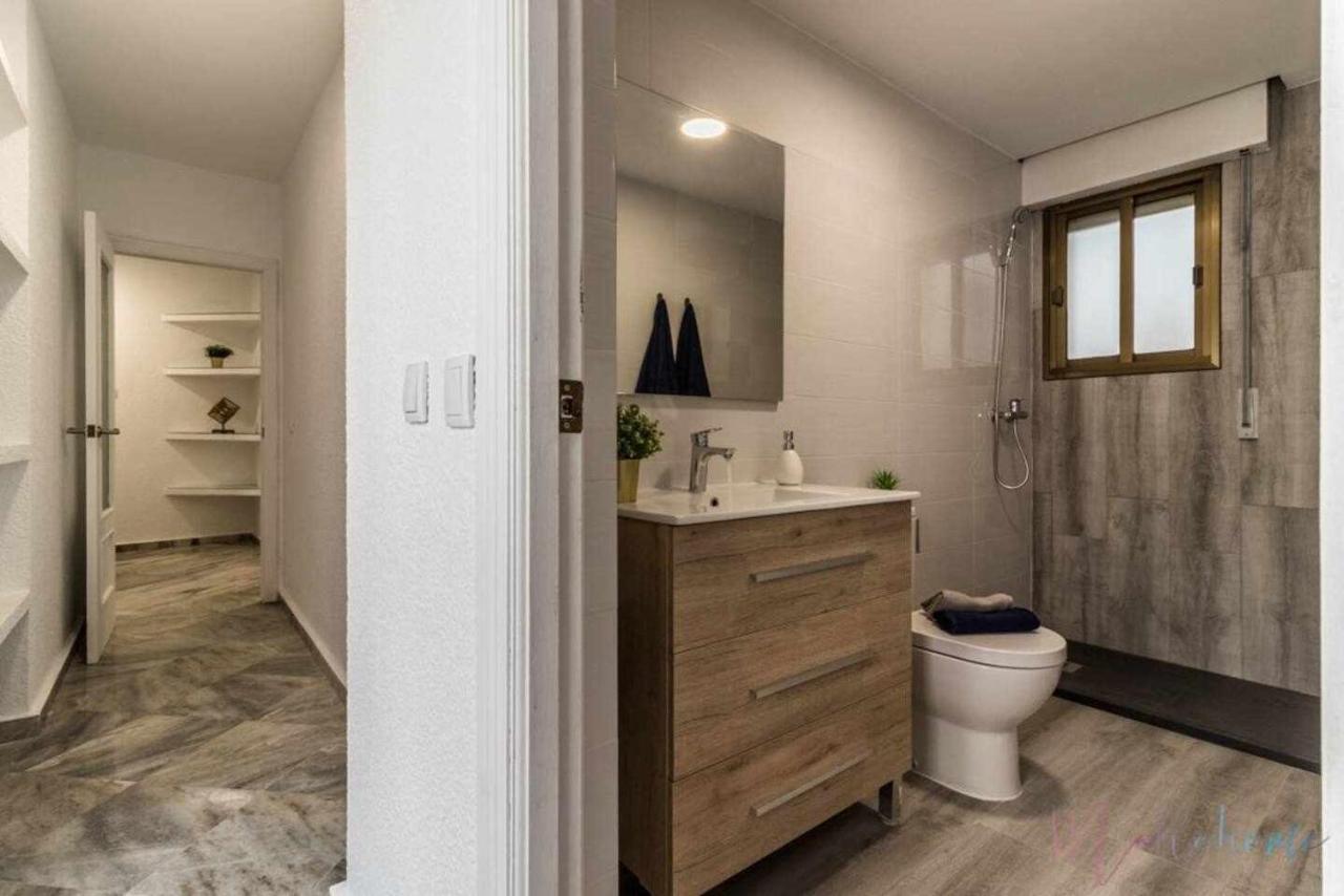 Apartamento Tranquilo En Pleno Centro Con Garaje Huelva Exteriör bild